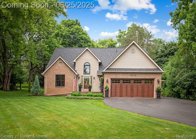 Property Photo: 32642 W 11 Mile Road MI 48336