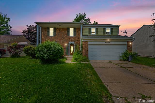 54319 Bradshaw Drive  New Baltimore MI 48047 photo
