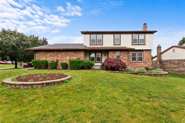 Property Photo: 39214 Lapham Drive MI 48154