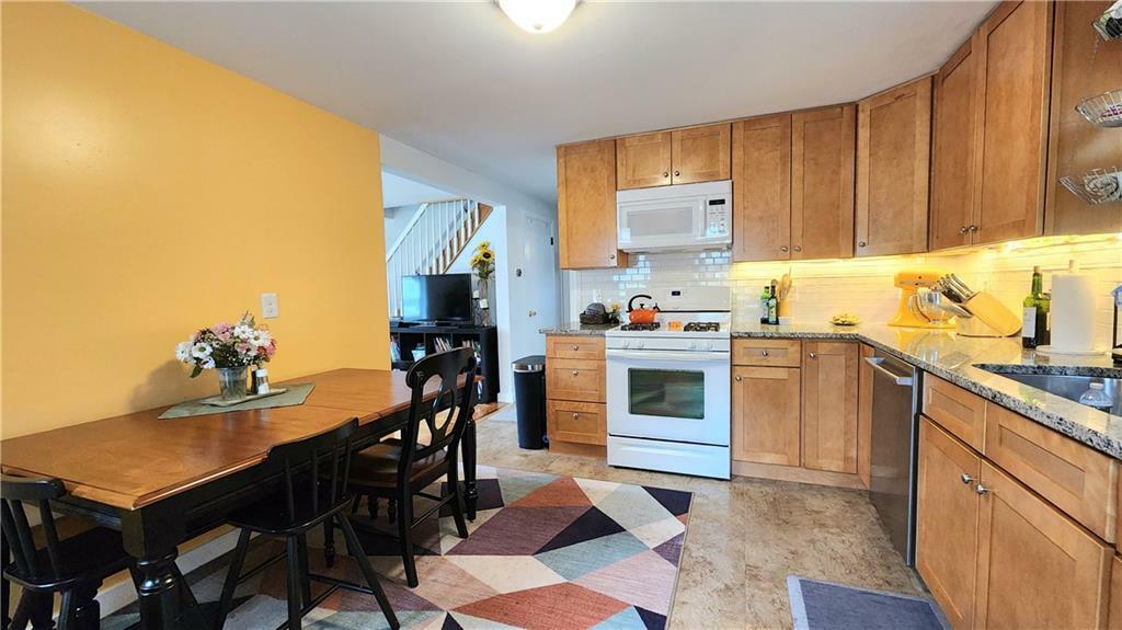 Property Photo: 27 Observatory Road RI 02888