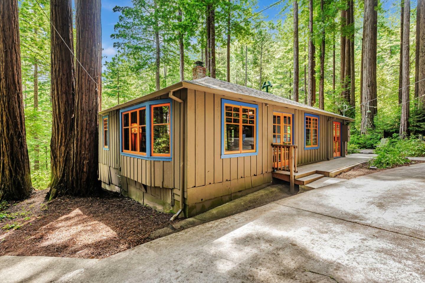 Property Photo: 855 Dearborn Park Road CA 94060