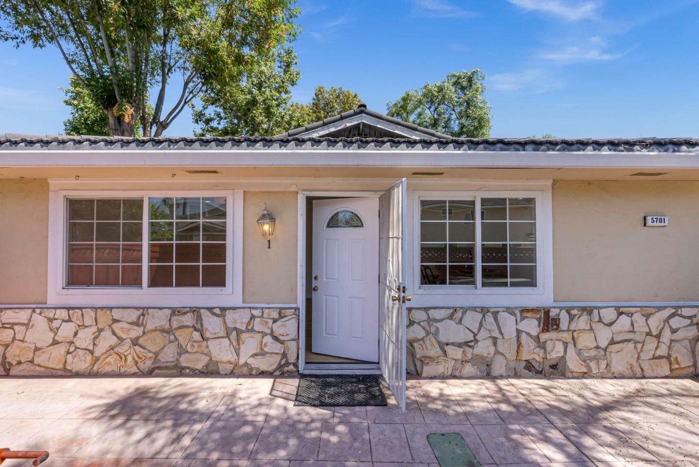 Property Photo: 5701 Calmor Avenue 1 CA 95123