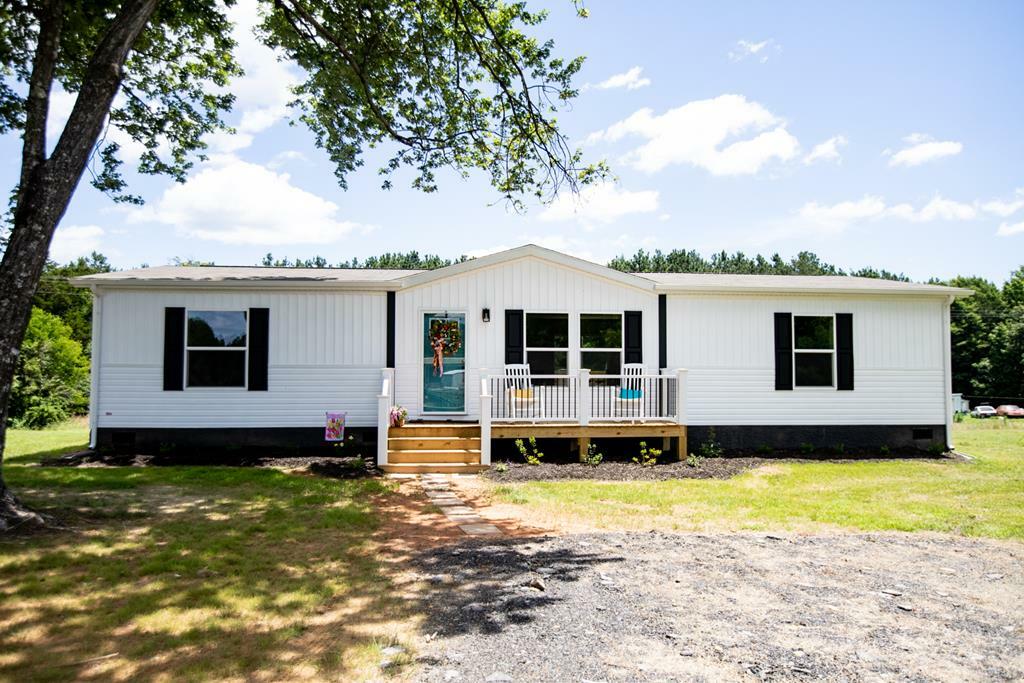 Property Photo: 12 Sunset Lane VA 23966
