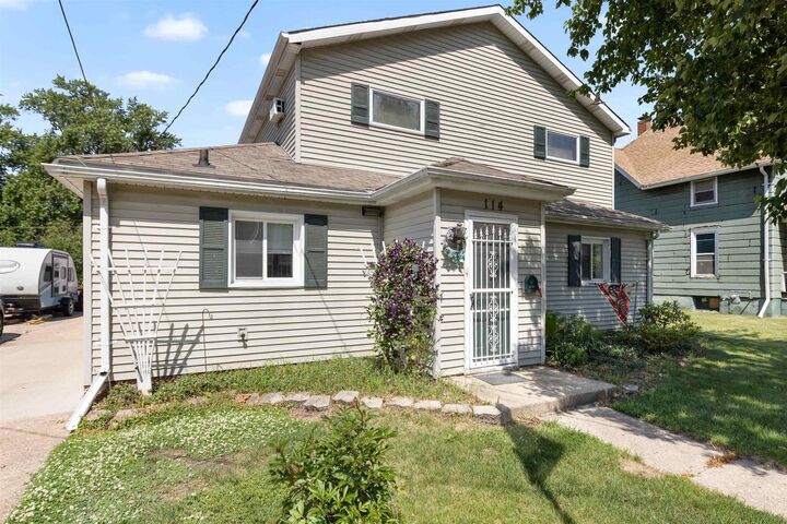 114 South Adam Street  South Beloit IL 61080 photo