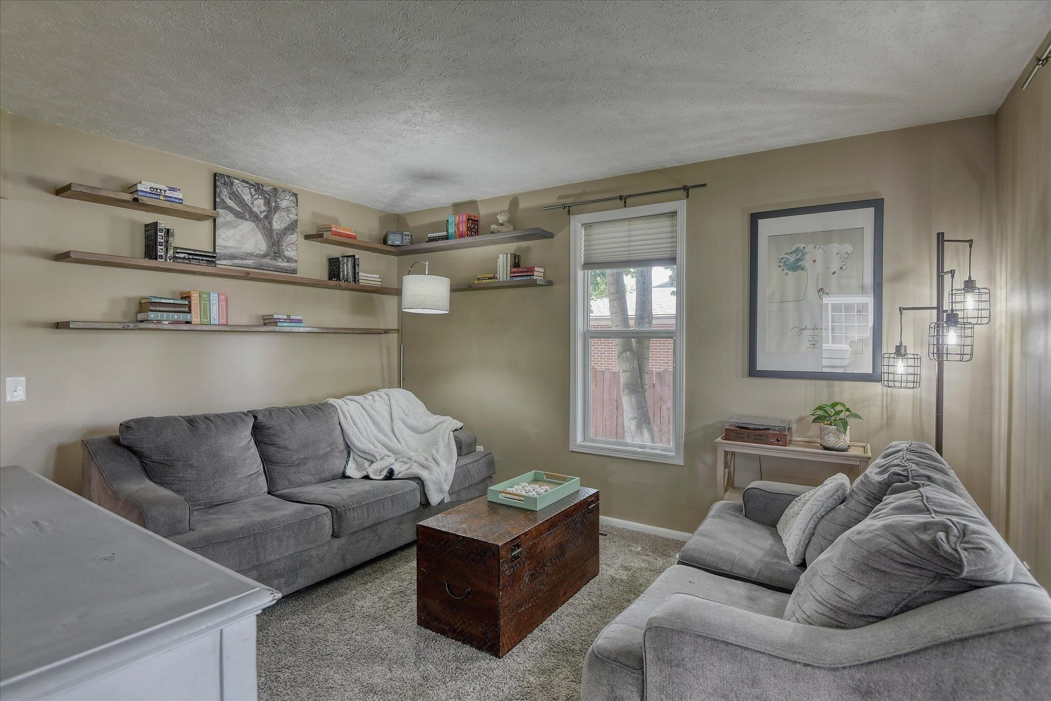 Property Photo: 4526 N Walnut St WA 99205