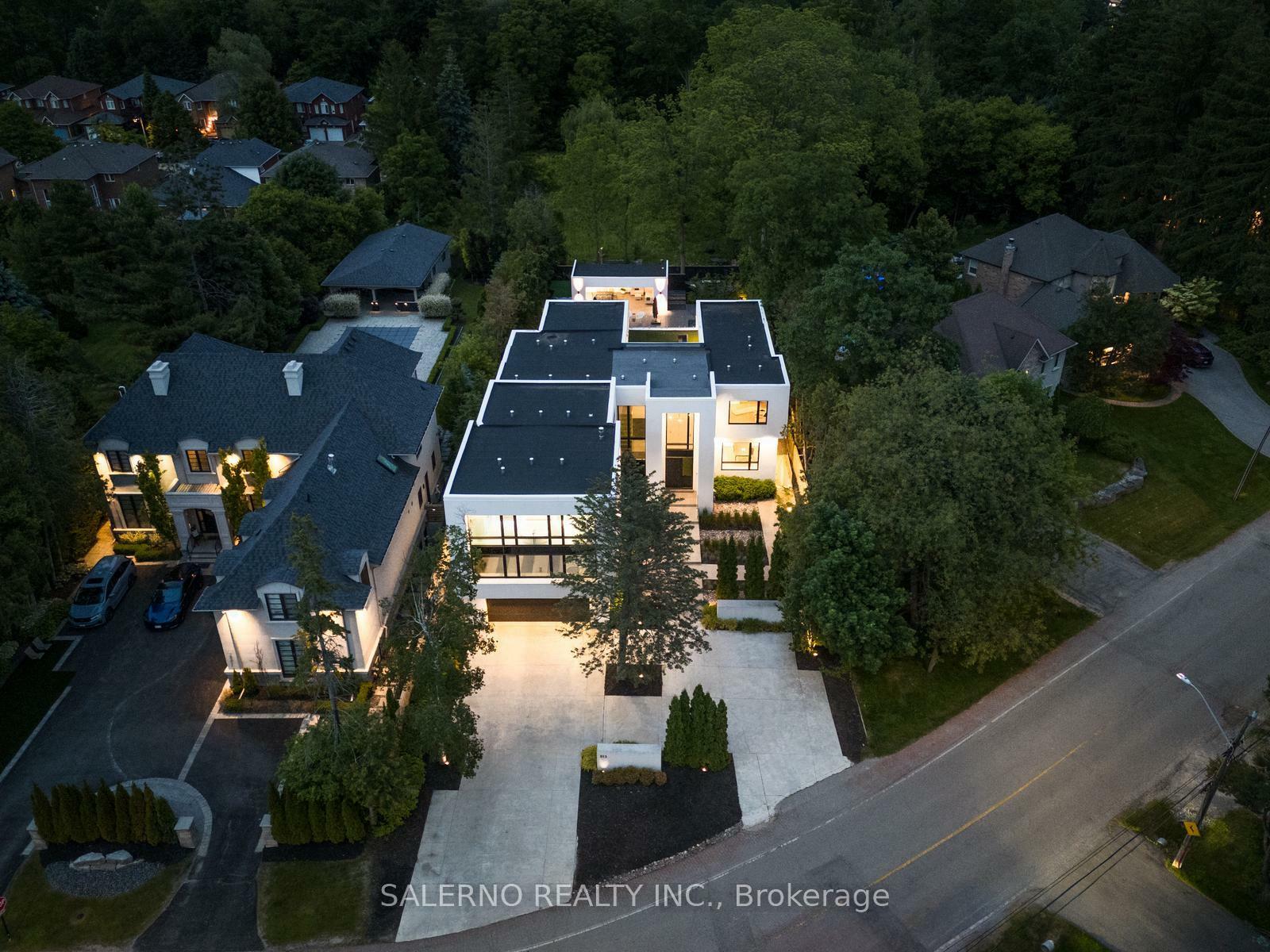 Property Photo: 513 Rougemount Drive ON L1W 2B8