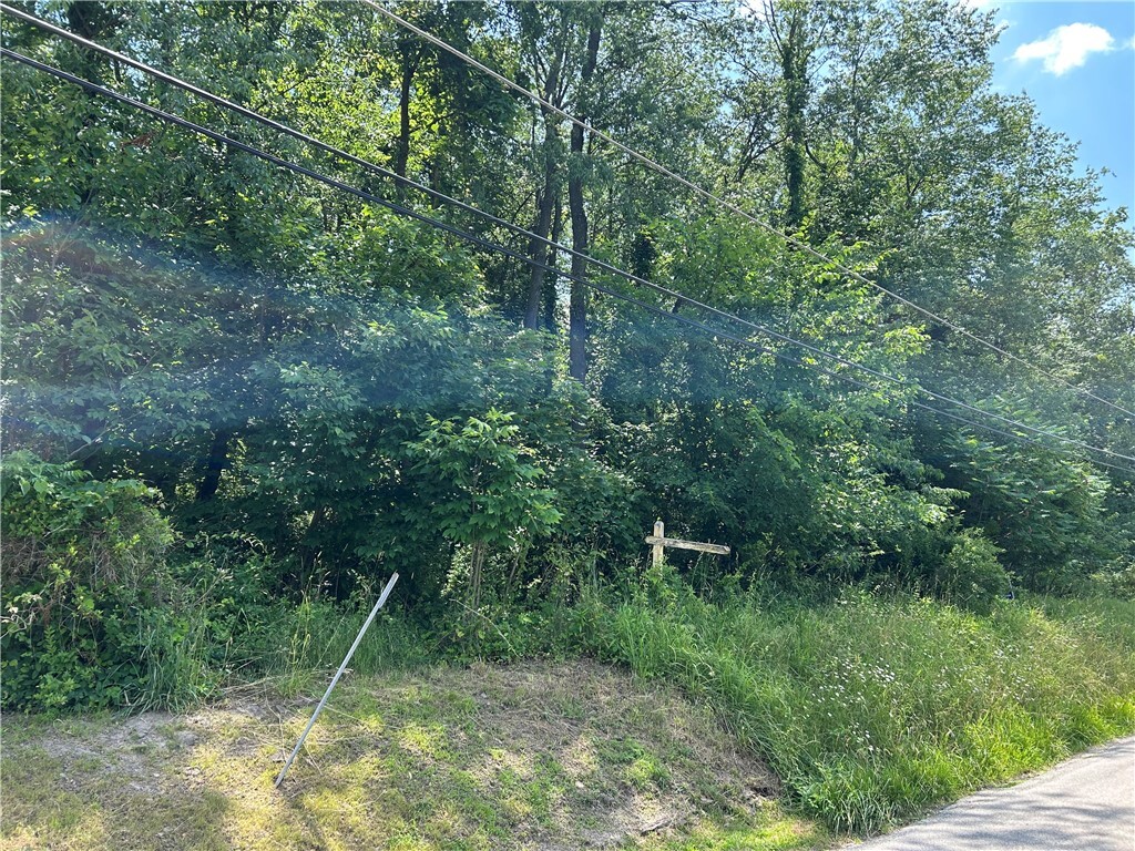Property Photo:  Lot 8 Hicklory Square Rd  PA 15425 