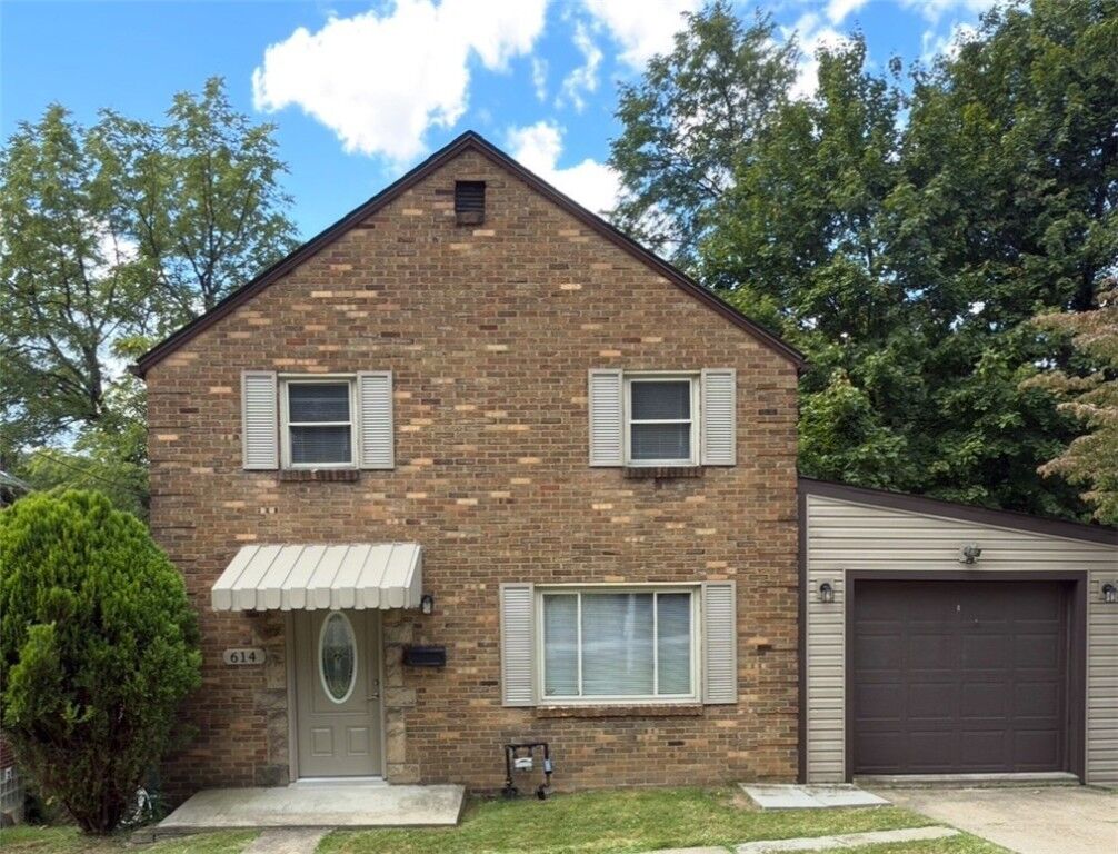 Property Photo:  614 Churchill Ave  PA 15235 