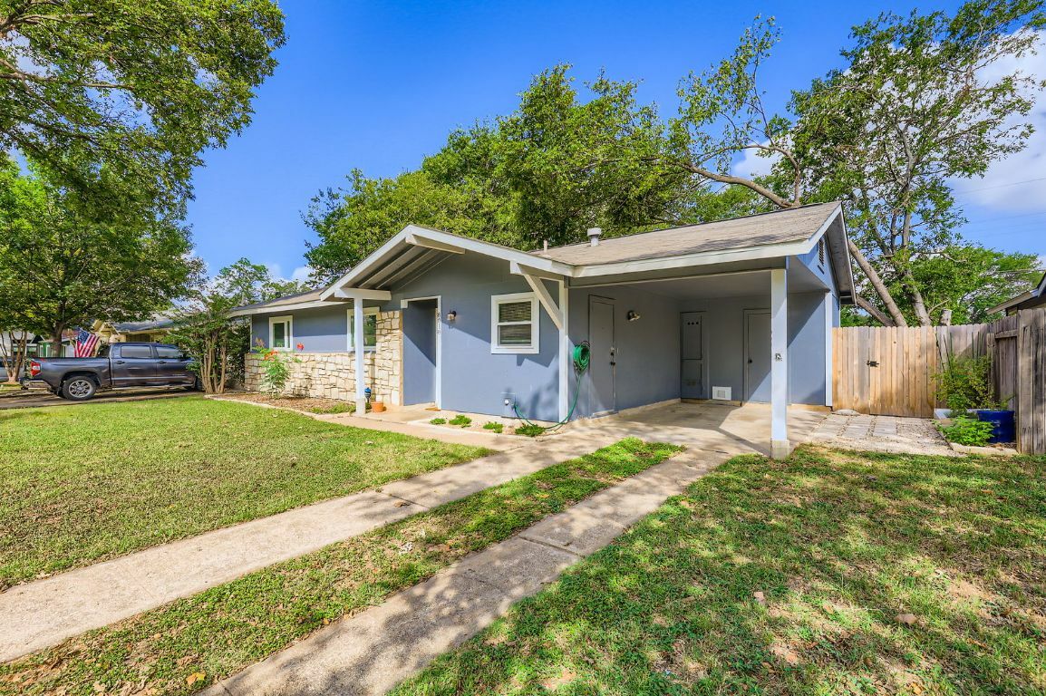 Property Photo: 8018 Rockwood Lane TX 78757