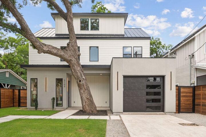Property Photo:  3109 Lyons Road  TX 78702 