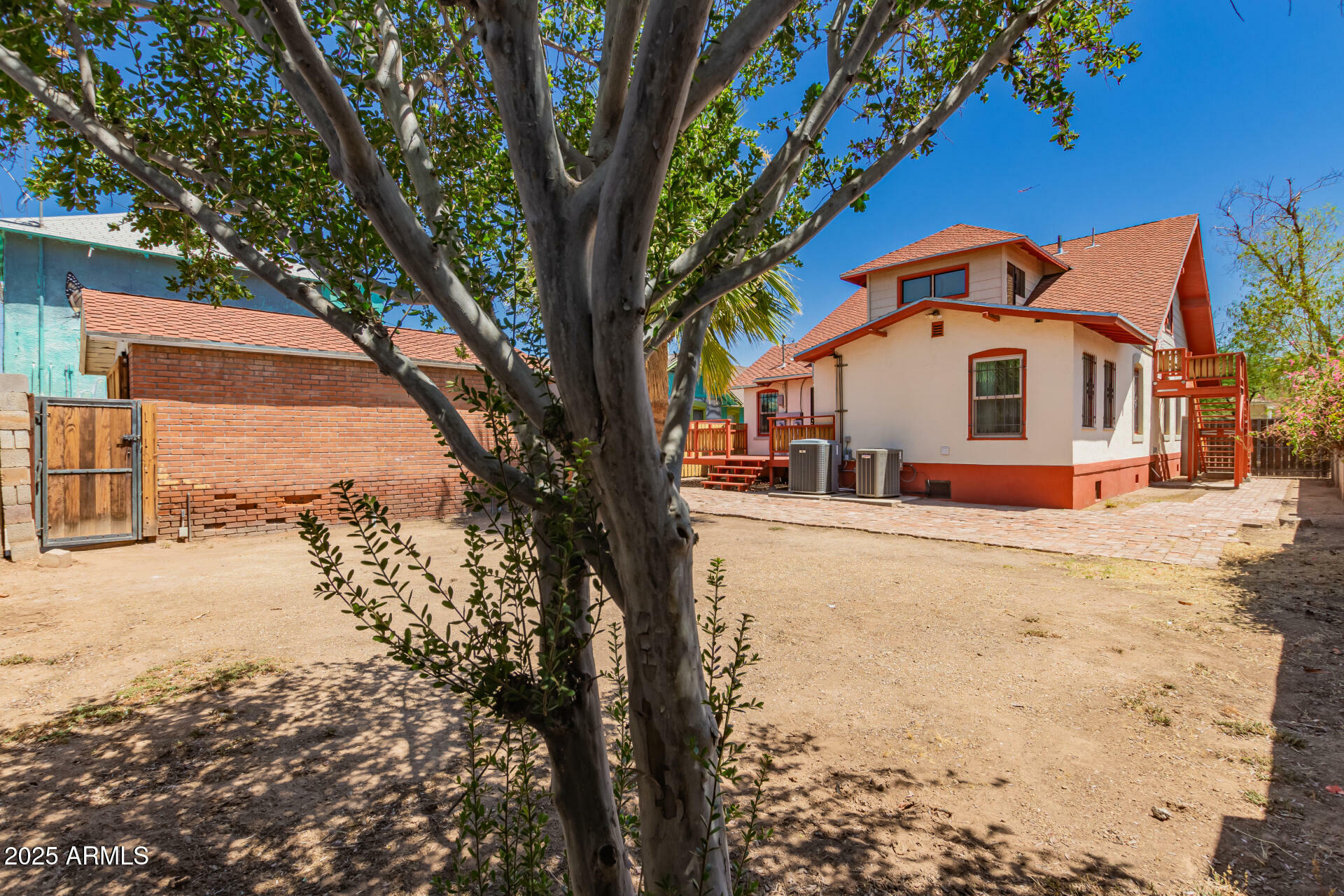 Property Photo: 1322 W Monroe Street AZ 85007