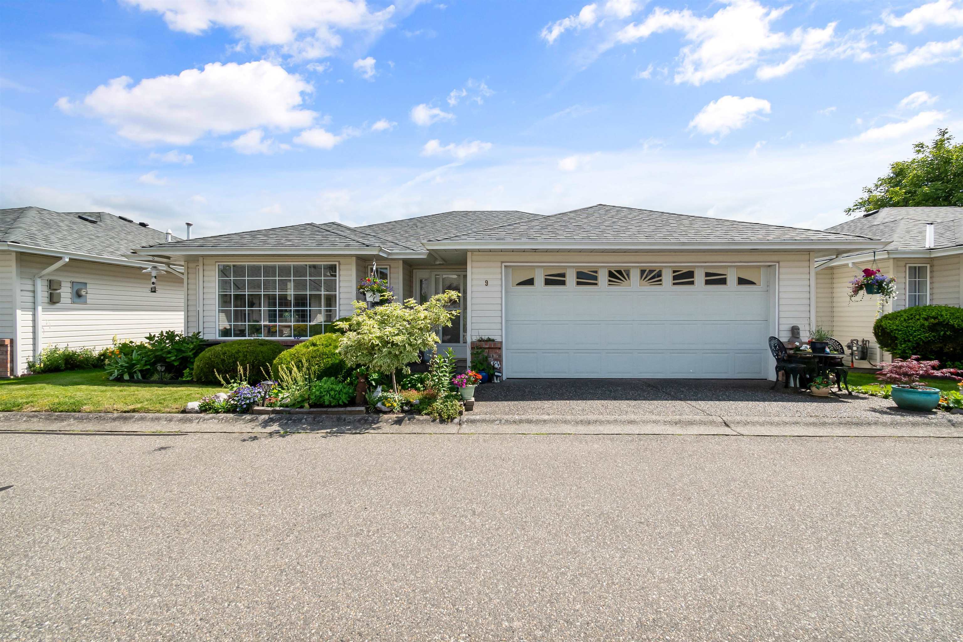 9420 Woodbine Street 9  Chilliwack BC V2P 5S4 photo