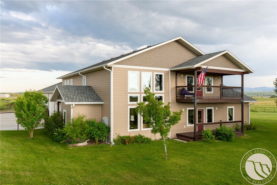 Property Photo: 46 Rapelje Rd MT 59011