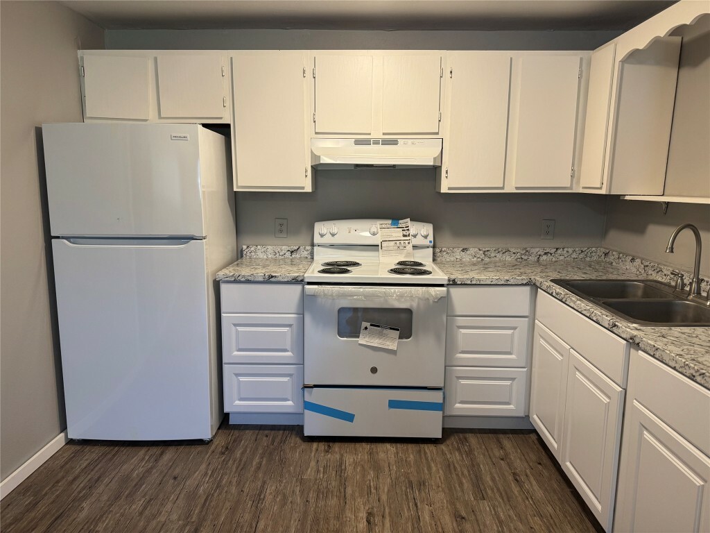 Property Photo: 113 E Franklin Street A10 NY 13760