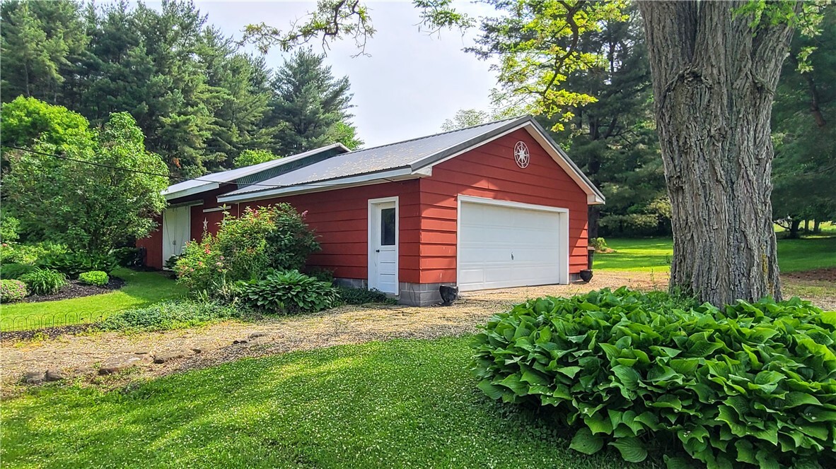 Property Photo: 280 Pleasant Valley Road NY 13073