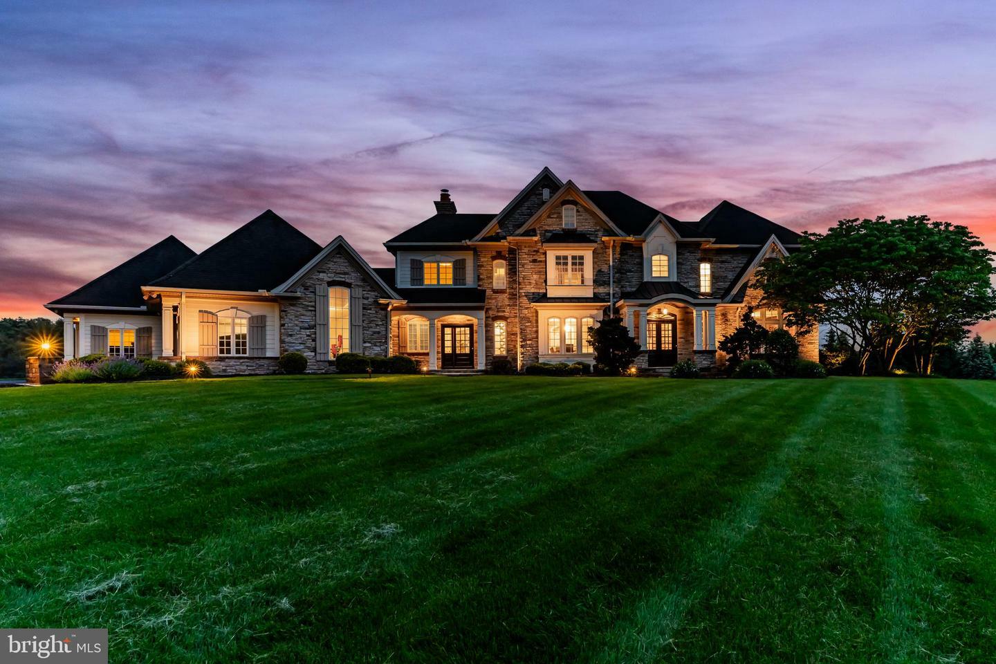 Property Photo: 2740 Allen Glen Drive PA 17055