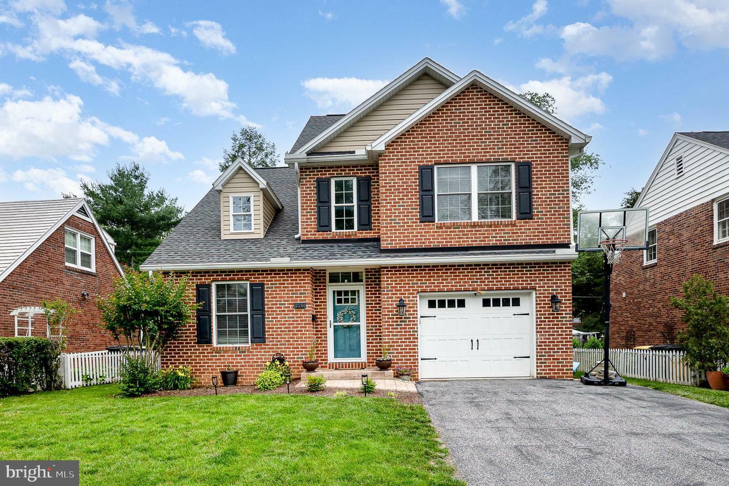 1706 Wyndham Road  Camp Hill PA 17011 photo
