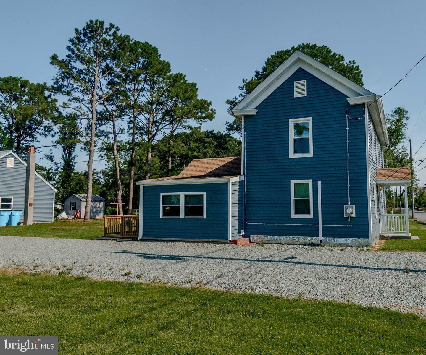 Property Photo: 215 N 1st Street MD 21817