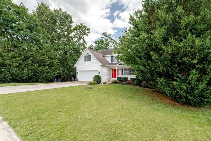 Property Photo: 1271 King Edwards Way VA 22801