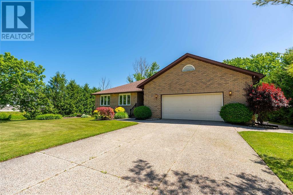 Photo de la propriété:  9172 Indian Hills Trail West  ON N0N 1J2 
