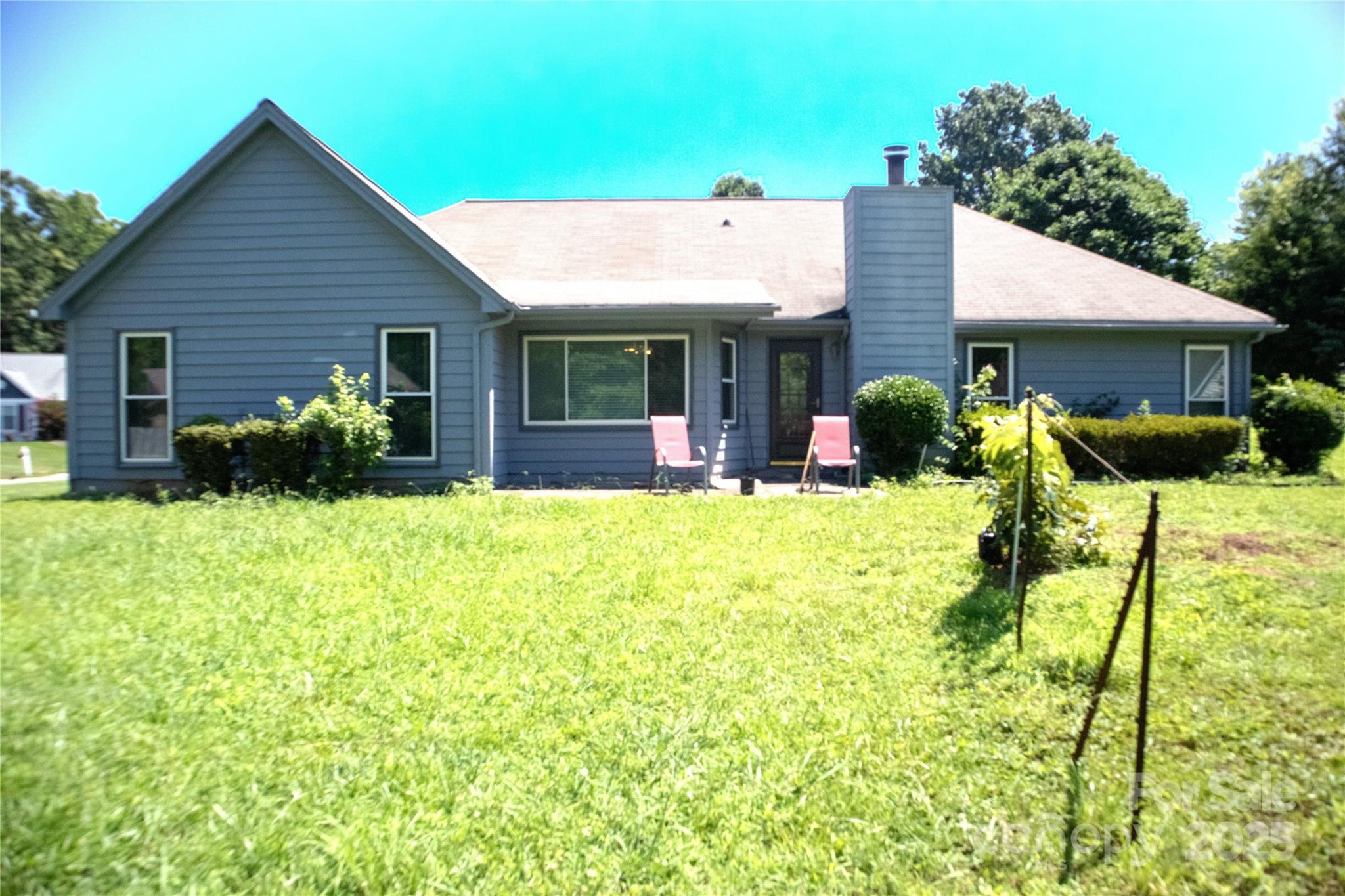 Property Photo: 10109 Crayton Drive NC 28269