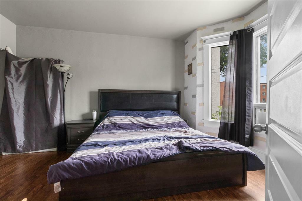 Property Photo: 383 Aikins Street MB R2W 4H2