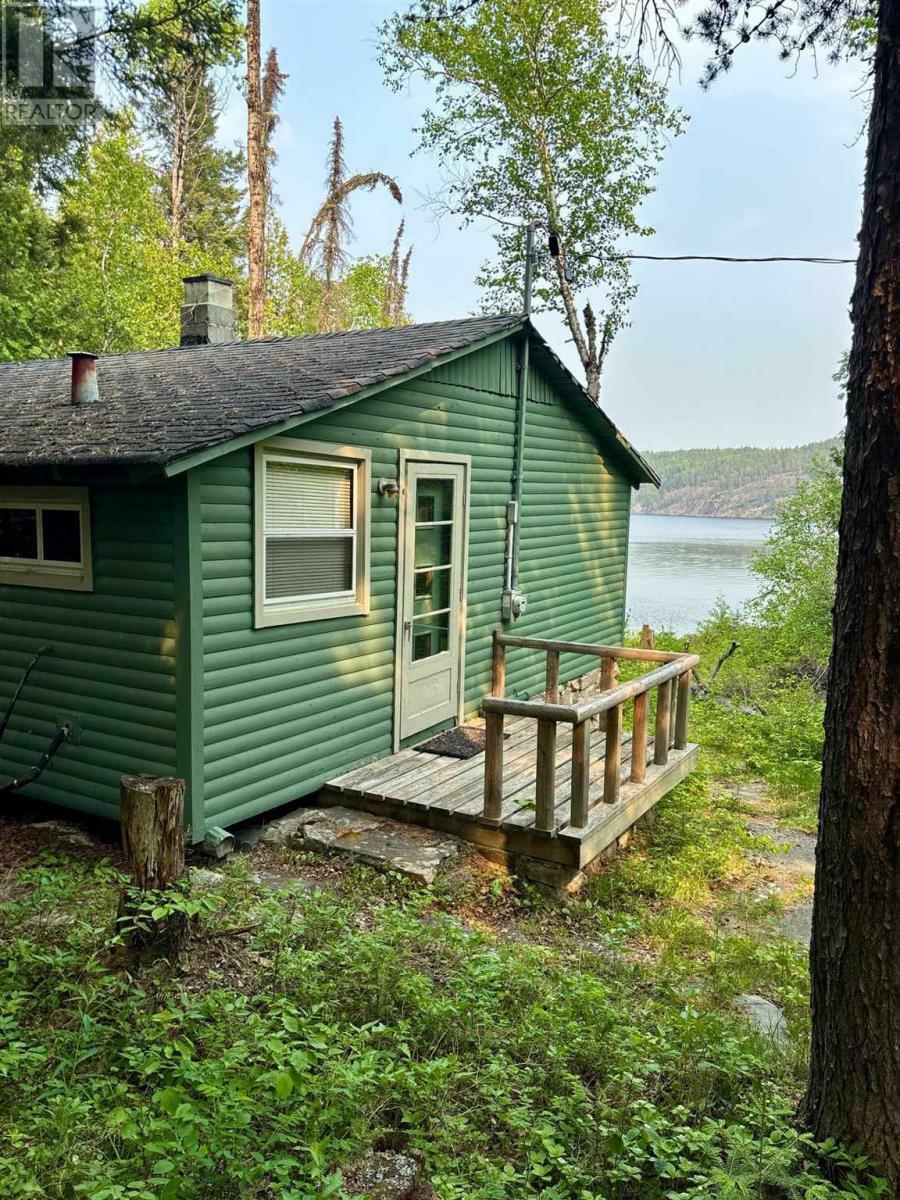 7 Willard Lake, Past Hawk Lake  East of Kenora ON P0X 2V0 photo