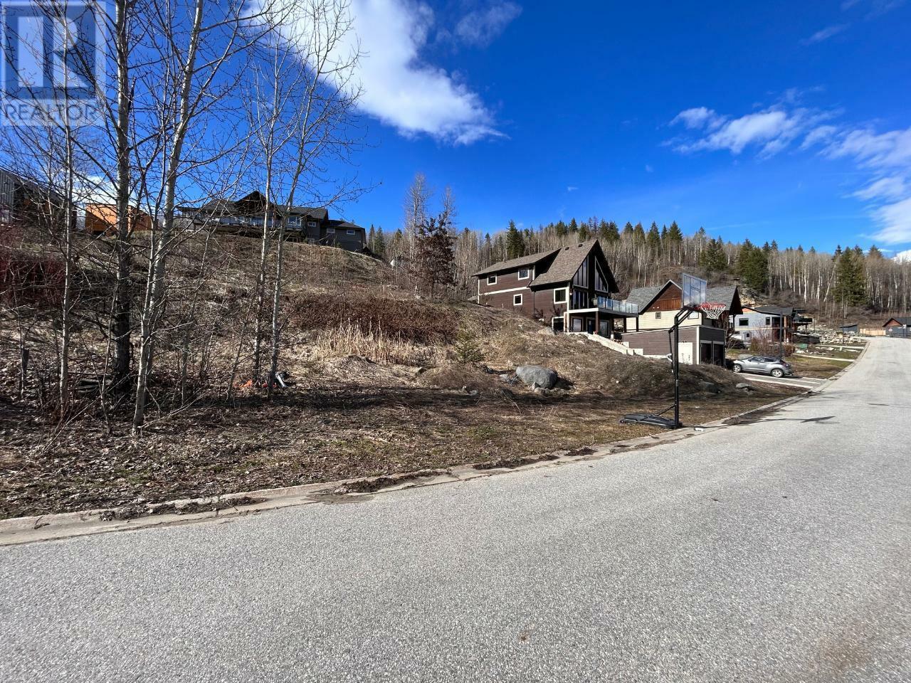 Property Photo:  806 White Tail Drive  BC V0G 1Y0 
