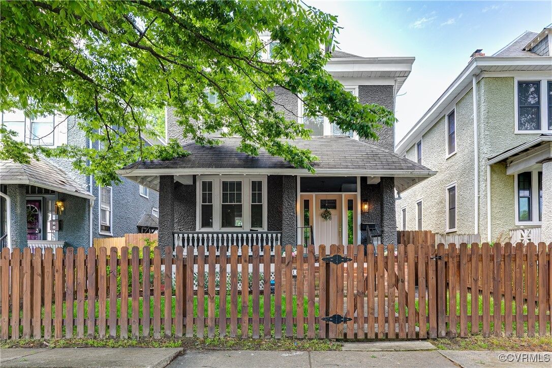 Property Photo:  3110 Fendall Avenue  VA 23222 