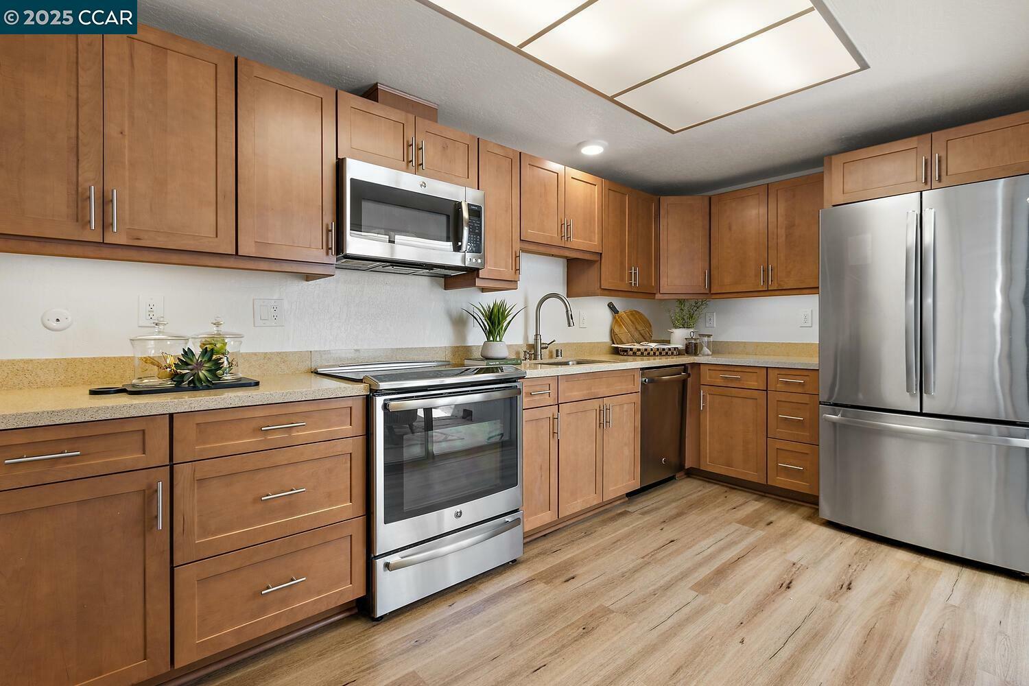 1501 Oakmont 7  Walnut Creek CA 94595 photo