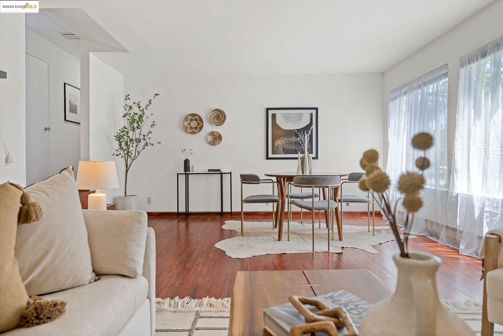 Property Photo: 3501 35th Ave 2 CA 94619