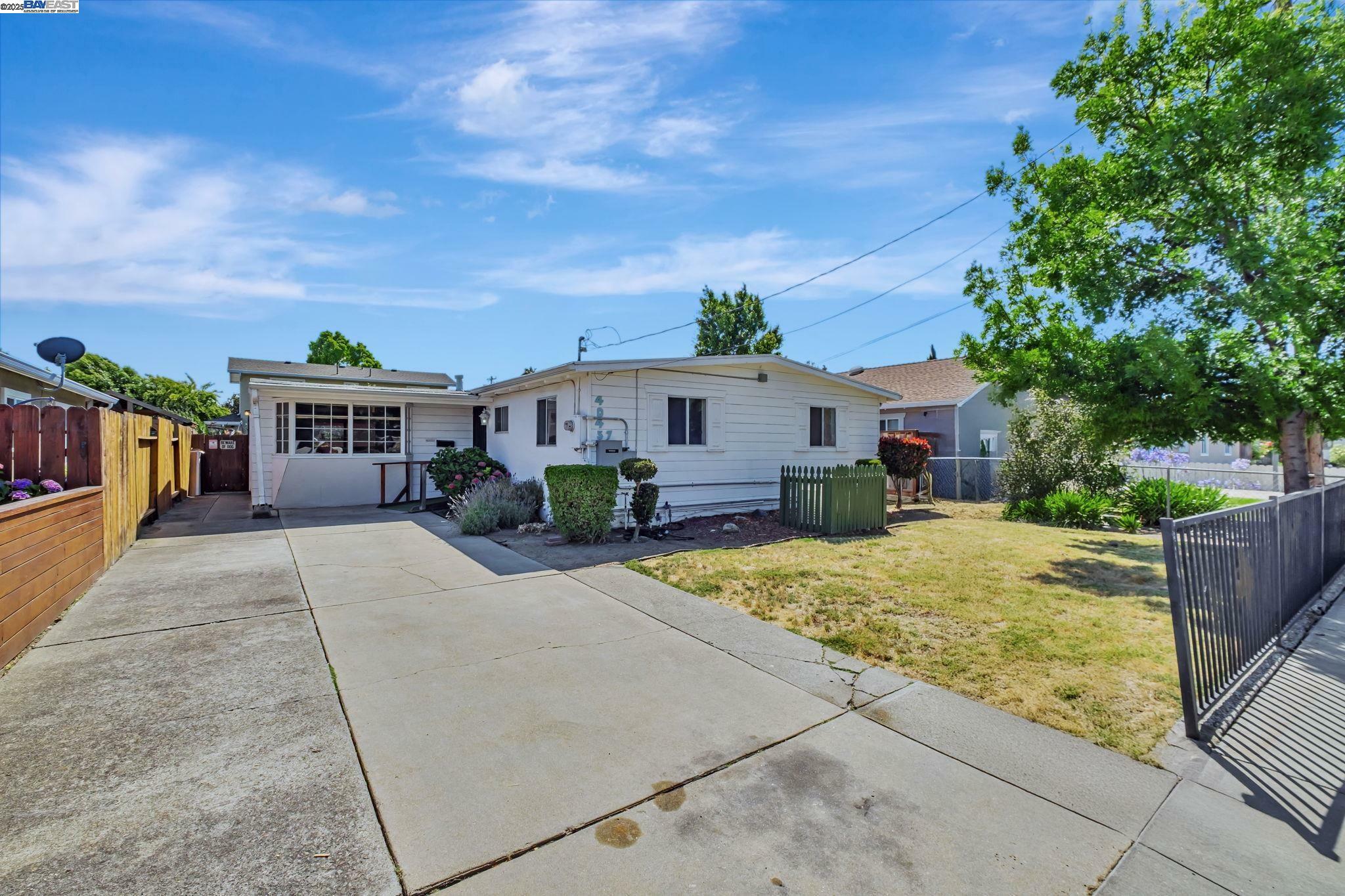 Property Photo:  40457 Citrus Dr  CA 94538 