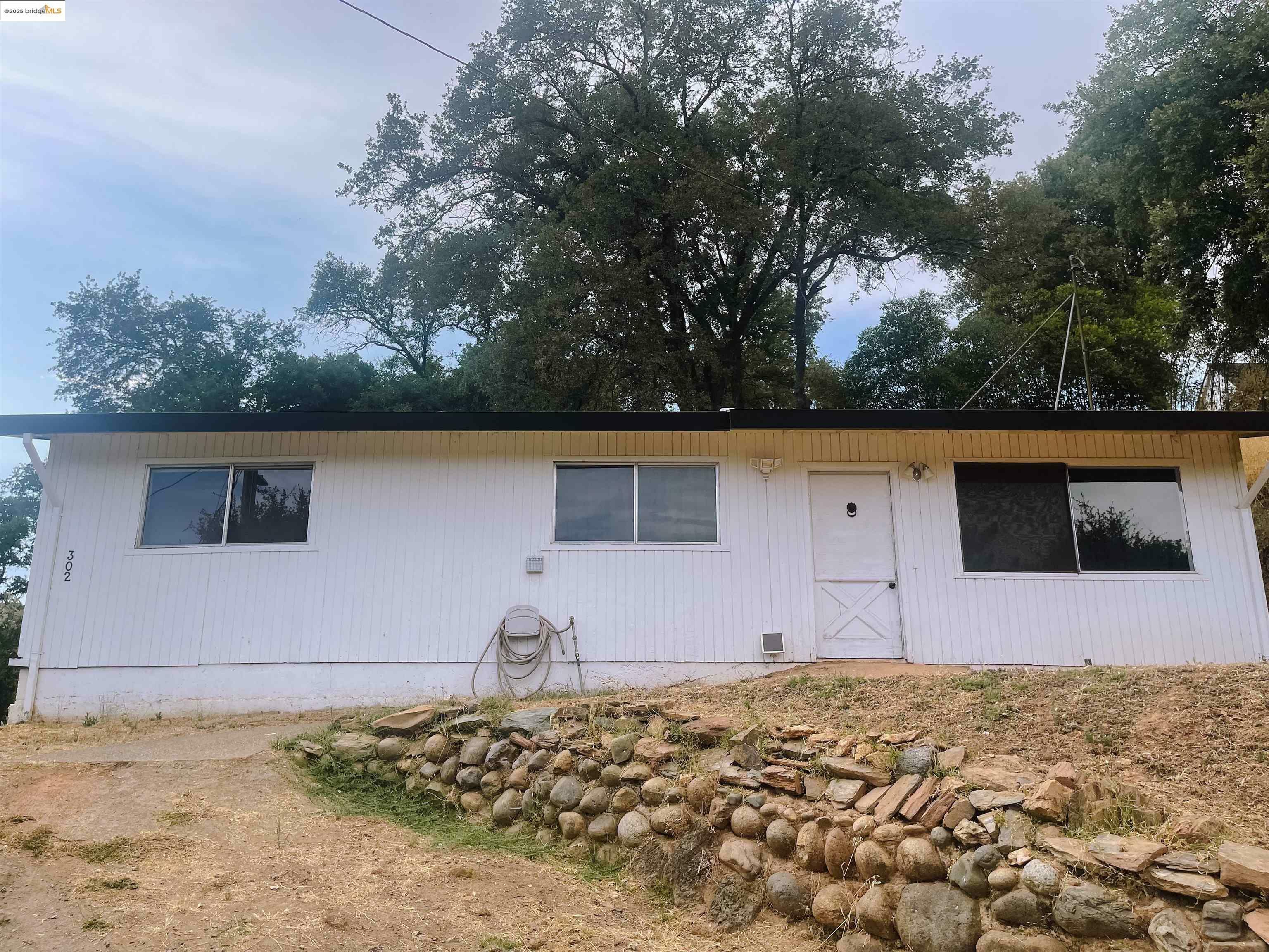302 Ayba St  Sonora CA 95370 photo