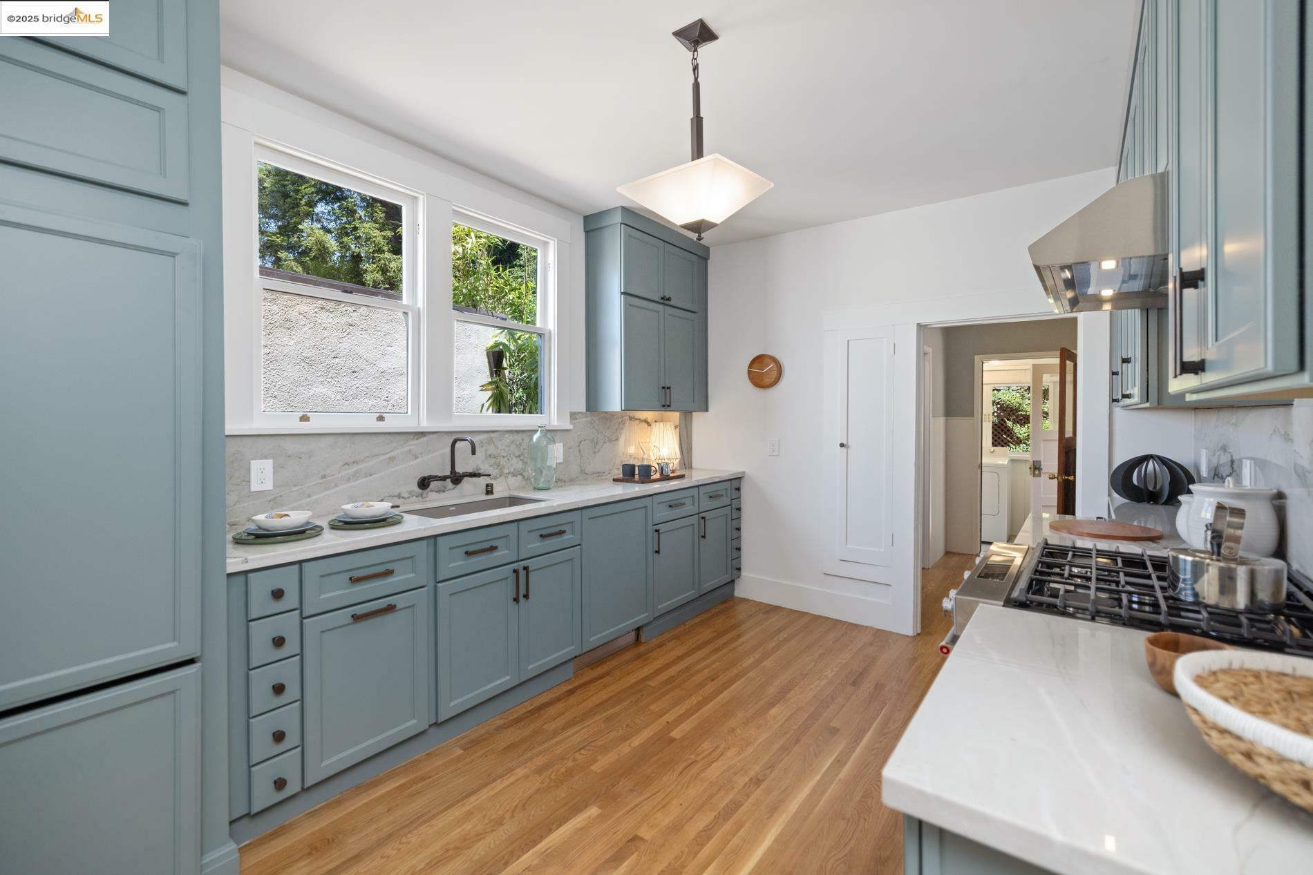 Property Photo: 971 Santa Barbara Rd CA 94707