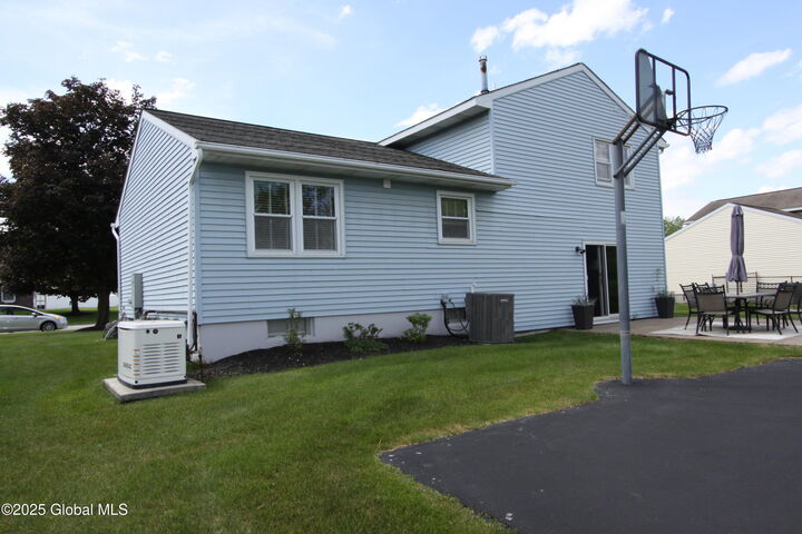 Property Photo: 6 Galileo Way NY 12110