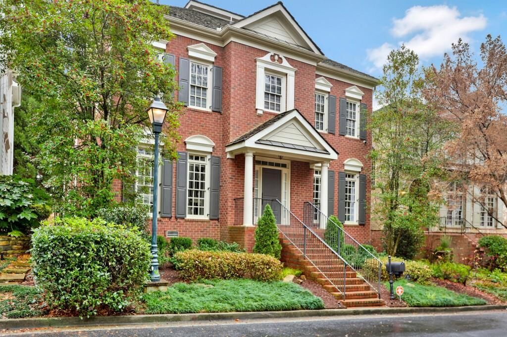 Property Photo:  49 Conifer Park Lane  GA 30342 