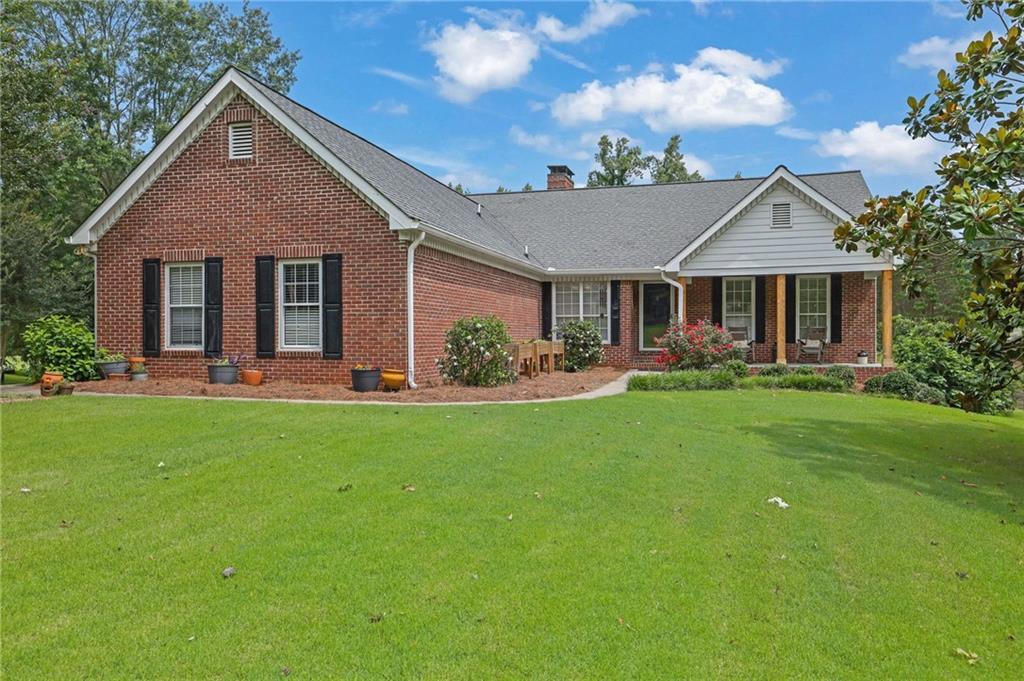 Property Photo: 3992 Spot Road GA 30040