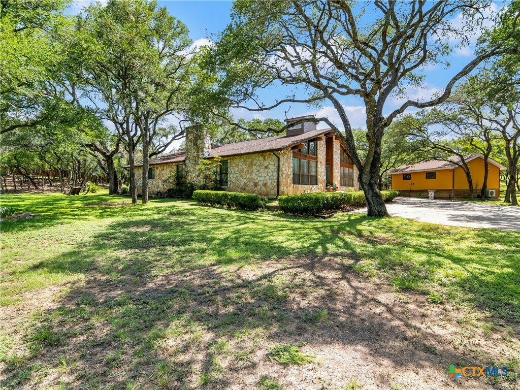 101 Hunters Glen Drive  San Marcos TX 78666 photo