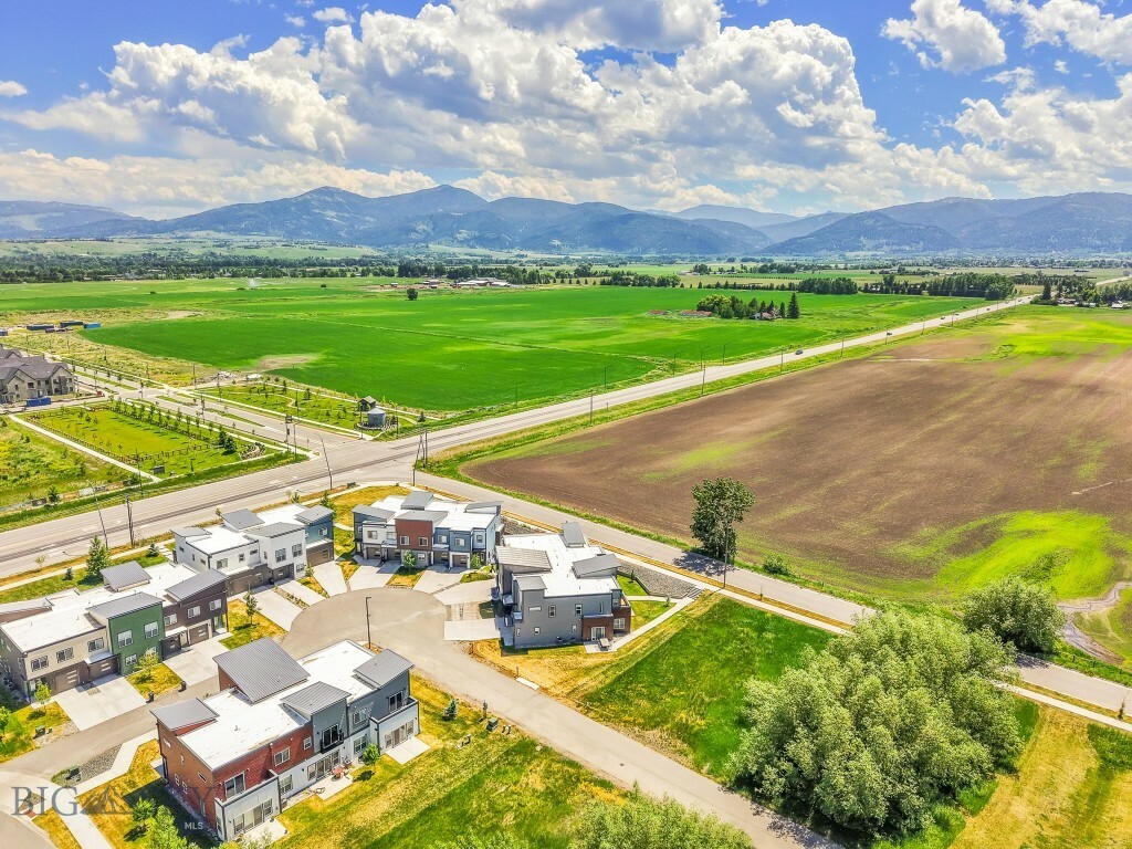 Property Photo: 6707 Blackwood Road C MT 59715
