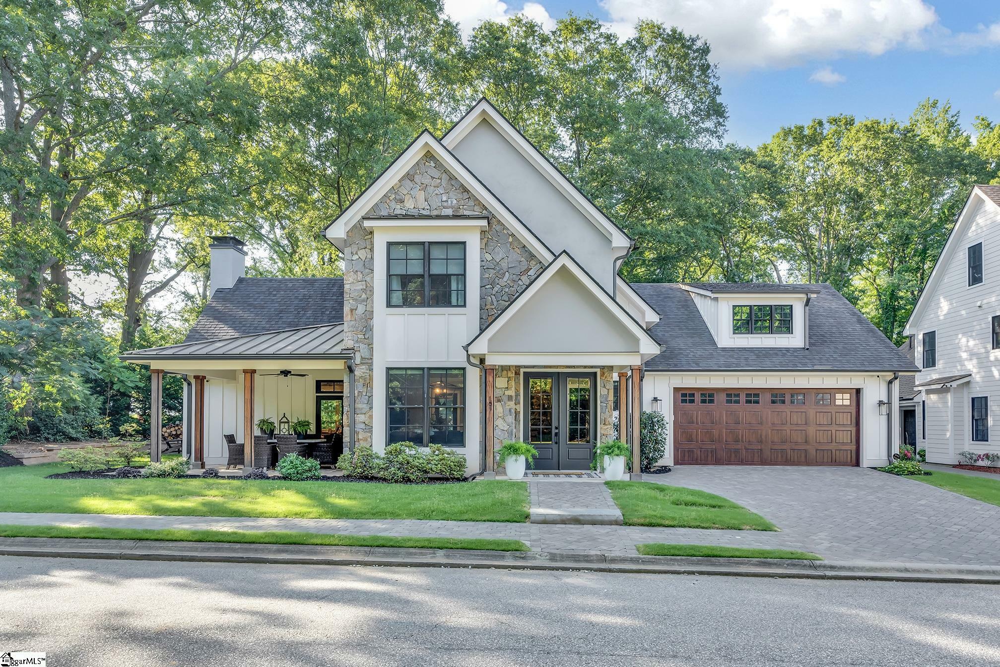 Property Photo: 105 Market Bay Court SC 29681