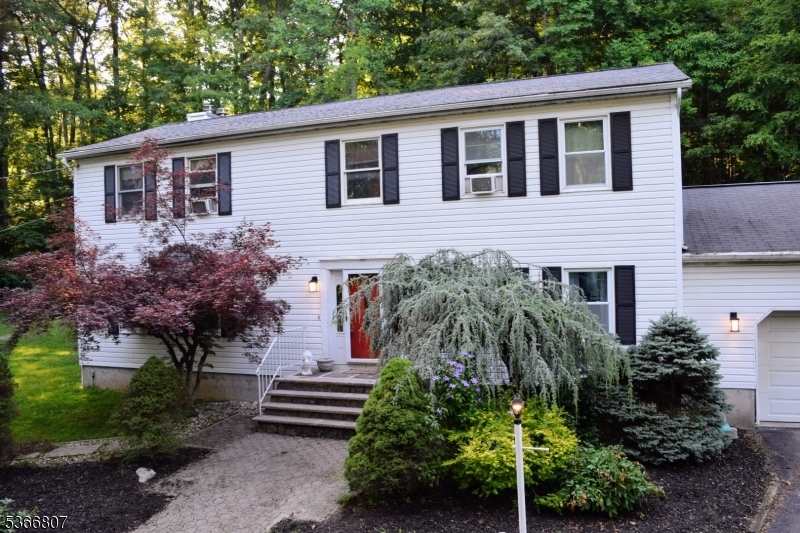 Property Photo: 4 Panorama Dr NJ 07461