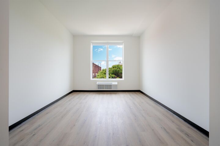 Property Photo: 857 Bergen Ave 411 NJ 07306