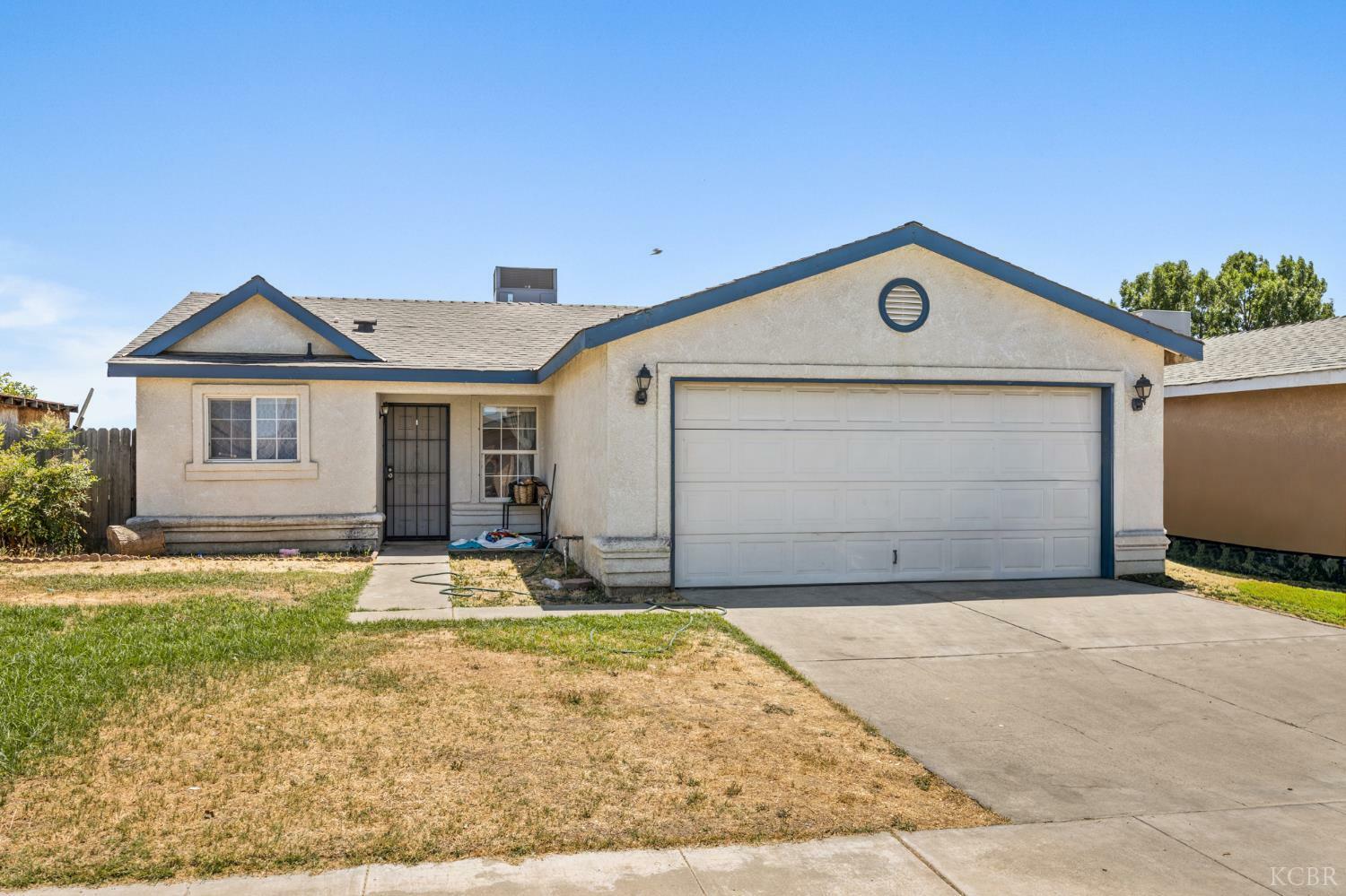 473 Lemonwood Avenue  Tulare CA 93274 photo