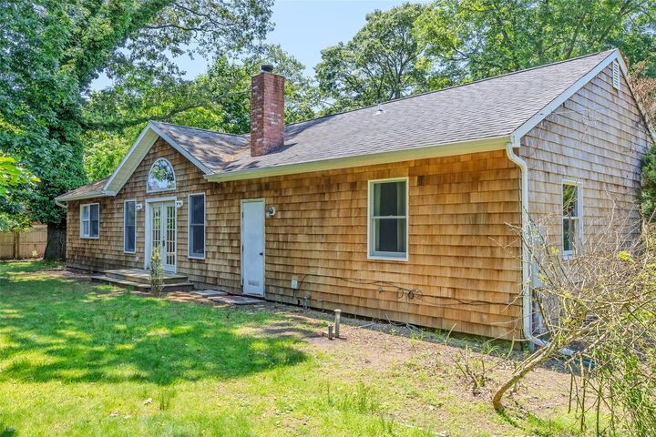 Property Photo:  82A Union Avenue  NY 11934 