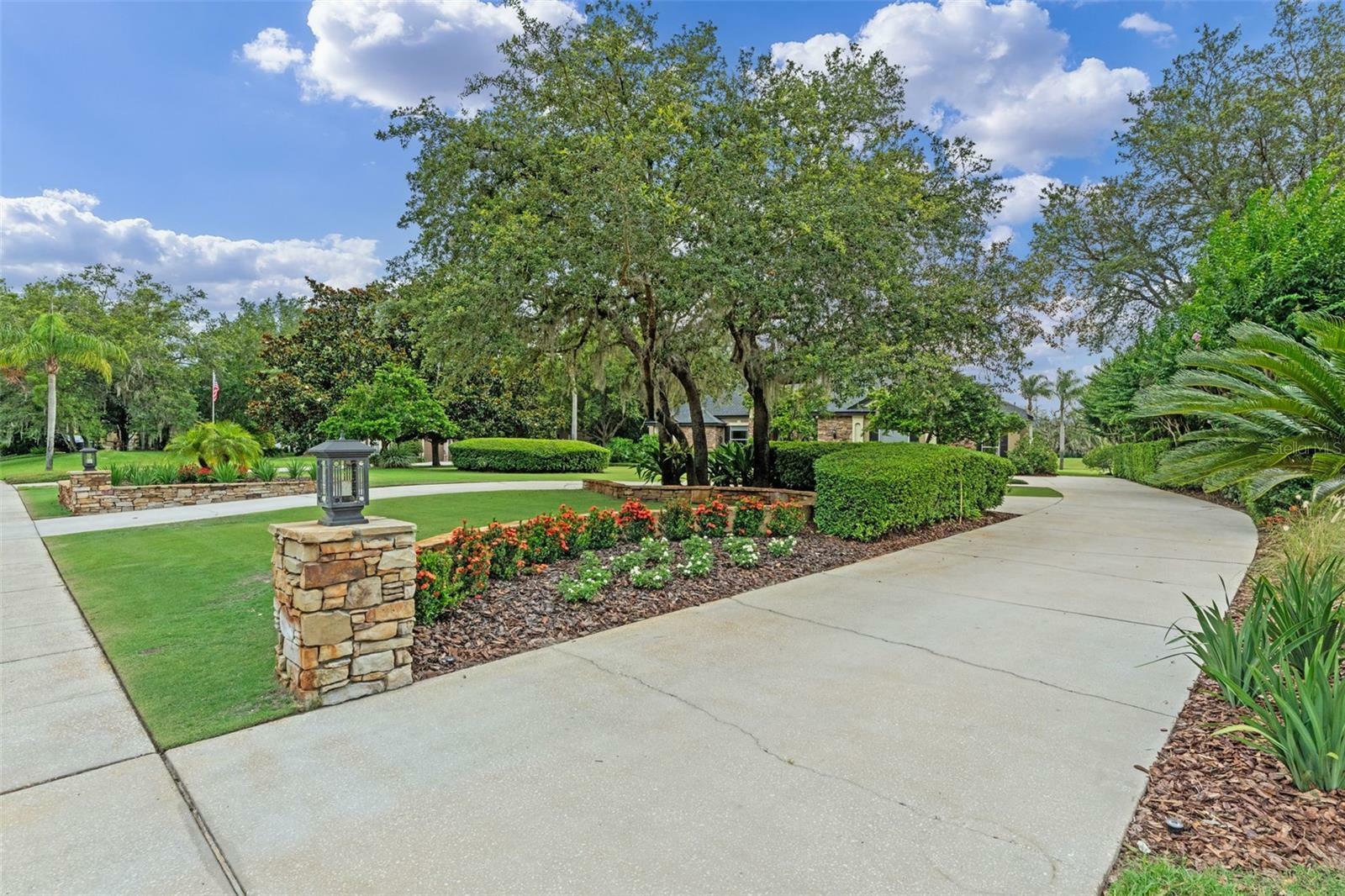 Property Photo: 1224 Northern Way FL 32708