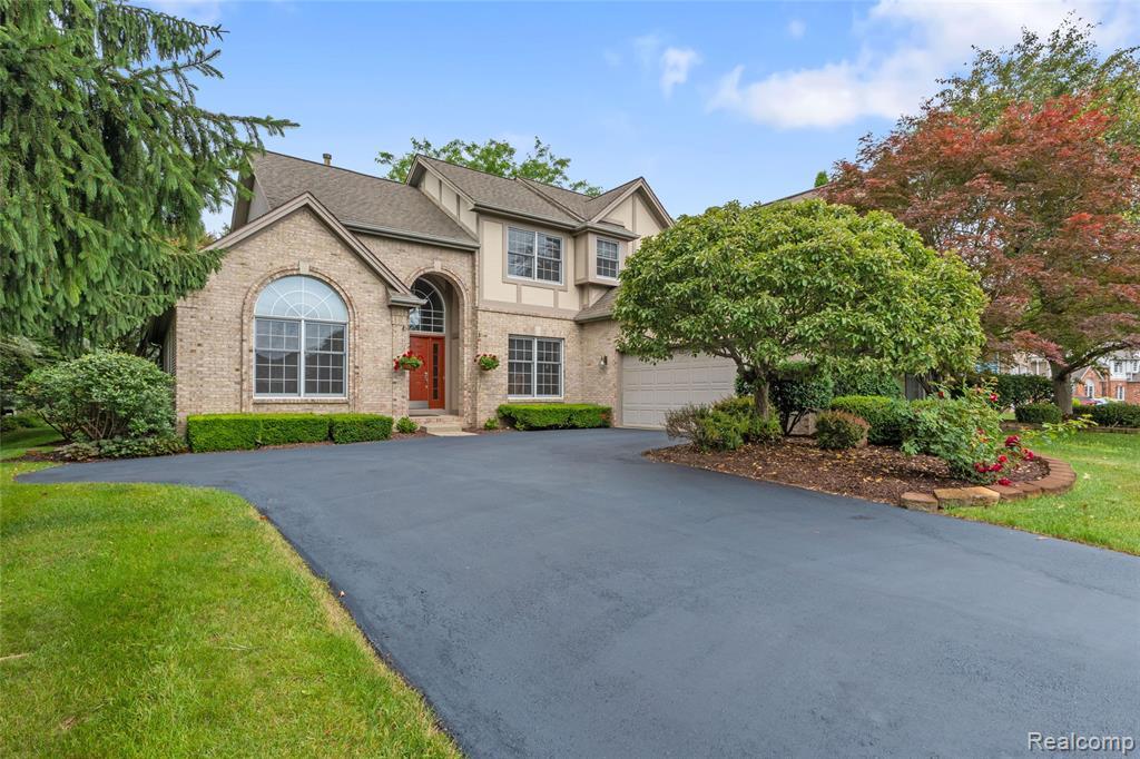 Property Photo: 4030 Pebble Ridge Court MI 48430 9121