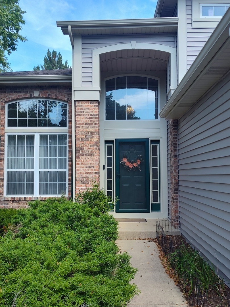 Property Photo:  224 Willow Bend  IL 60490 