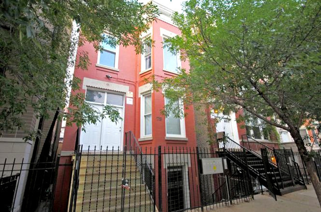Property Photo:  1718 W Pierce Avenue Gr  IL 60622 