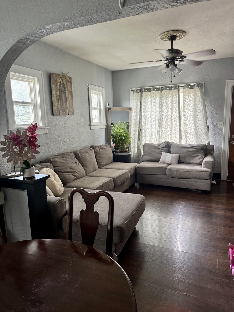 Property Photo: 109 Seminary Avenue IL 60505