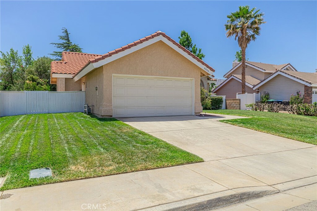 Property Photo:  6040 Caleche Road  CA 93536 